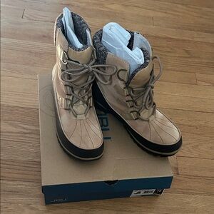 JBU Mendoza Knit💕Tan Sz 10 Womens Beige and Black Snow Boots